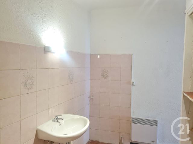 Appartement T2 à louer - 2 pièces - 51.83 m2 - MARIGNANE - 13 - PROVENCE-ALPES-COTE-D-AZUR - Century 21 Contact Immobilier