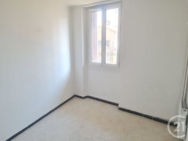 Appartement T2 à louer - 2 pièces - 51.83 m2 - MARIGNANE - 13 - PROVENCE-ALPES-COTE-D-AZUR - Century 21 Contact Immobilier