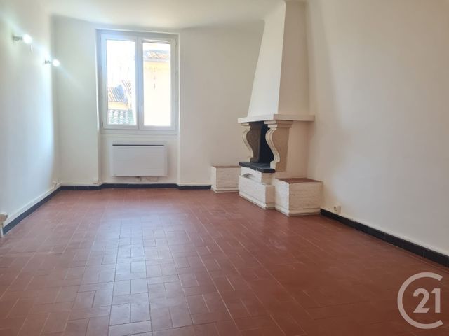 Appartement T2 à louer - 2 pièces - 51.83 m2 - MARIGNANE - 13 - PROVENCE-ALPES-COTE-D-AZUR - Century 21 Contact Immobilier
