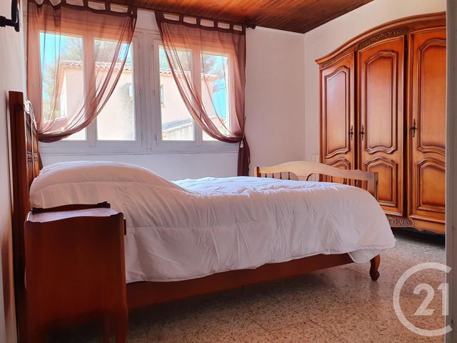 maison à louer - 3 pièces - 80.45 m2 - VITROLLES - 13 - PROVENCE-ALPES-COTE-D-AZUR - Century 21 Contact Immobilier maison à louer - 3 pièces - 80.45 m2 - VITROLLES - 13 - PROVENCE-ALPES-COTE-D-AZUR - Century 21 Contact Immobilier