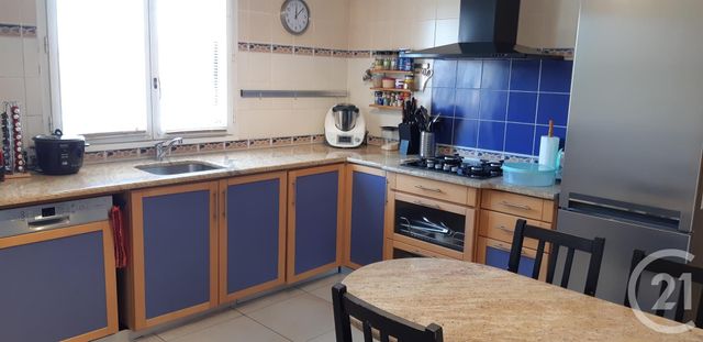 maison à vendre - 6 pièces - 150.0 m2 - MARIGNANE - 13 - PROVENCE-ALPES-COTE-D-AZUR - Century 21 Contact Immobilier maison à vendre - 6 pièces - 150.0 m2 - MARIGNANE - 13 - PROVENCE-ALPES-COTE-D-AZUR - Century 21 Contact Immobilier