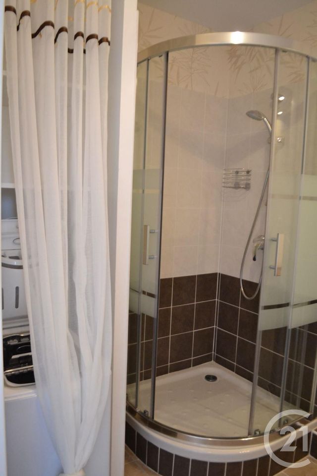Afficher la photo en grand Appartement F3 à vendre - 3 pièces - 55.05 m2 - MARIGNANE - 13 - PROVENCE-ALPES-COTE-D-AZUR - Century 21 Contact Immobilier