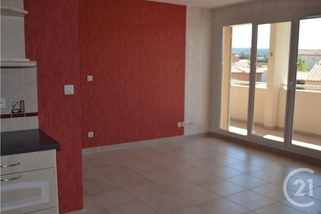 Afficher la photo en grand Appartement F3 à vendre - 3 pièces - 55.05 m2 - MARIGNANE - 13 - PROVENCE-ALPES-COTE-D-AZUR - Century 21 Contact Immobilier