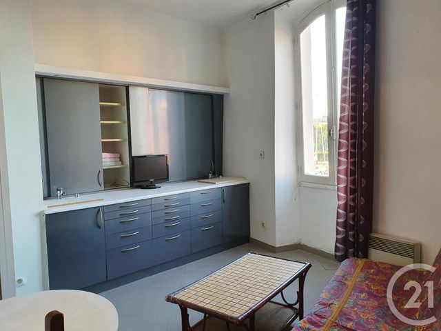 Studio à louer - 1 pièce - 18.81 m2 - MARTIGUES - 13 - PROVENCE-ALPES-COTE-D-AZUR - Century 21 Contact Immobilier
