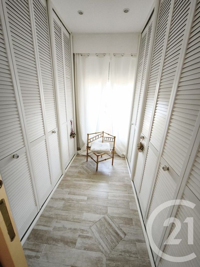 Appartement F4 à vendre - 4 pièces - 96.21 m2 - MARIGNANE - 13 - PROVENCE-ALPES-COTE-D-AZUR - Century 21 Contact Immobilier