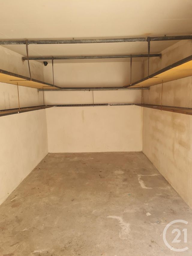 Parking à louer MARIGNANE
