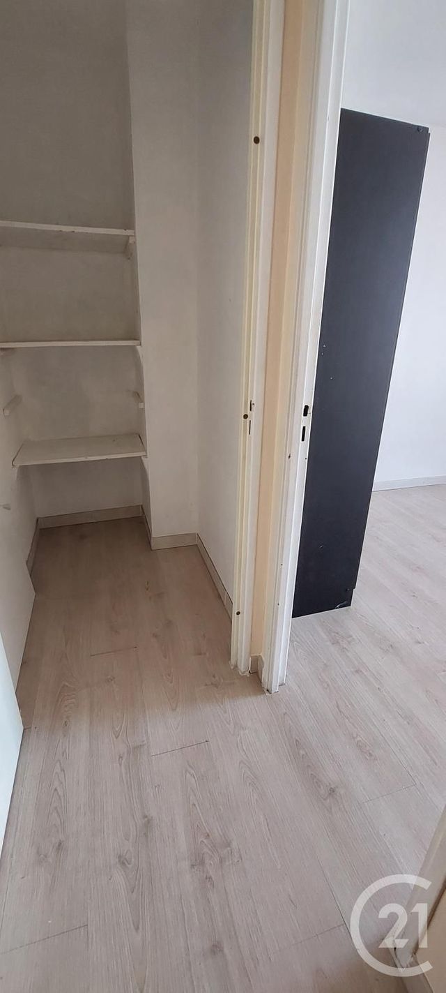 Afficher la photo en grand Appartement à vendre - 3 pièces - 60.39 m2 - MARIGNANE - 13 - PROVENCE-ALPES-COTE-D-AZUR - Century 21 Contact Immobilier