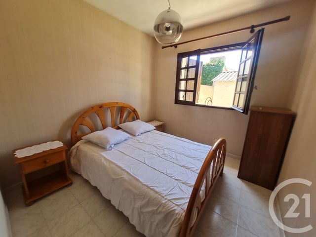 maison à louer - 2 pièces - 37.42 m2 - CHATEAUNEUF LES MARTIGUES - 13 - PROVENCE-ALPES-COTE-D-AZUR - Century 21 Contact Immobilier