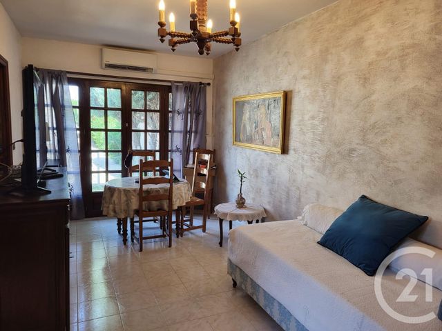 maison à louer - 2 pièces - 37.42 m2 - CHATEAUNEUF LES MARTIGUES - 13 - PROVENCE-ALPES-COTE-D-AZUR - Century 21 Contact Immobilier