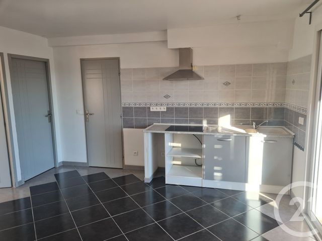 Appartement T2 à louer - 2 pièces - 36.71 m2 - ROGNAC - 13 - PROVENCE-ALPES-COTE-D-AZUR - Century 21 Contact Immobilier