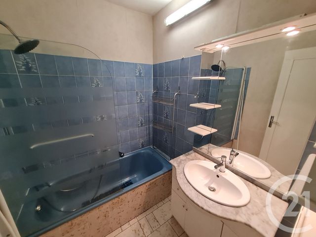 maison à louer - 6 pièces - 119.71 m2 - MARTIGUES - 13 - PROVENCE-ALPES-COTE-D-AZUR - Century 21 Contact Immobilier