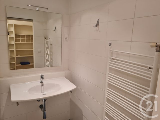 Appartement T3 à louer - 3 pièces - 69.46 m2 - MARIGNANE - 13 - PROVENCE-ALPES-COTE-D-AZUR - Century 21 Contact Immobilier