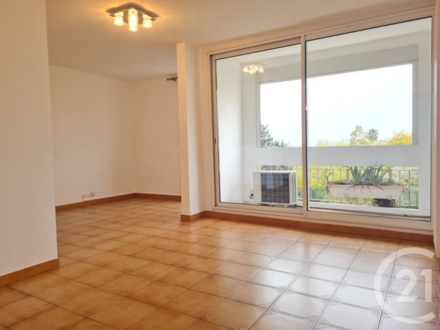 Appartement T3 à louer - 3 pièces - 69.46 m2 - MARIGNANE - 13 - PROVENCE-ALPES-COTE-D-AZUR - Century 21 Contact Immobilier