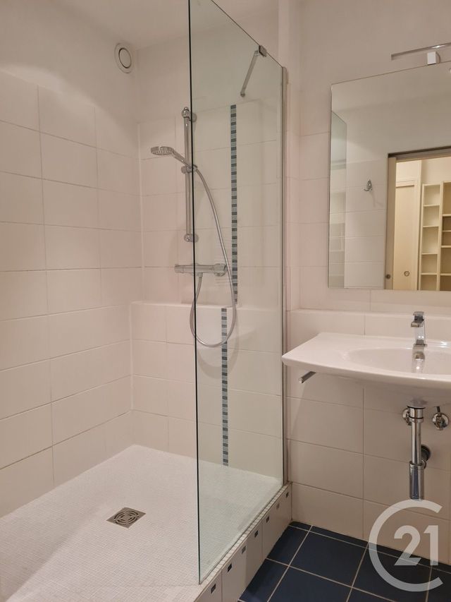 Appartement T3 à louer - 3 pièces - 69.46 m2 - MARIGNANE - 13 - PROVENCE-ALPES-COTE-D-AZUR - Century 21 Contact Immobilier