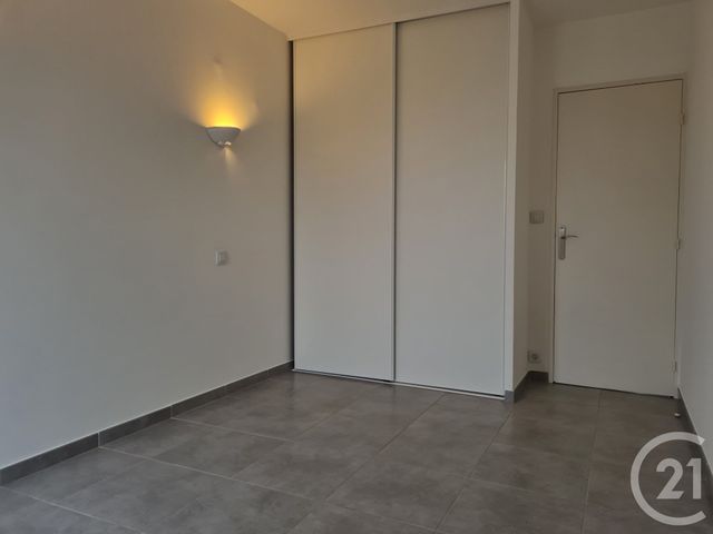 Appartement T3 à louer - 3 pièces - 69.46 m2 - MARIGNANE - 13 - PROVENCE-ALPES-COTE-D-AZUR - Century 21 Contact Immobilier