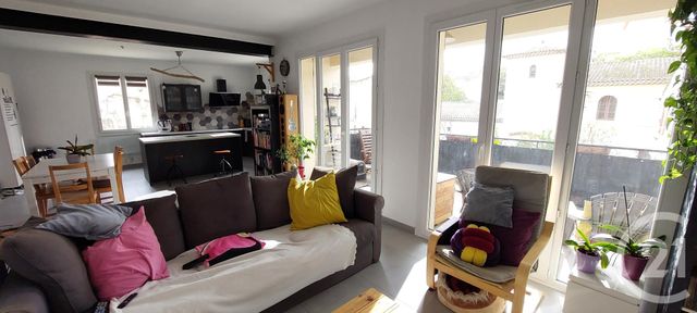 Afficher la photo en grand Appartement F5 à vendre - 5 pièces - 107.0 m2 - MARIGNANE - 13 - PROVENCE-ALPES-COTE-D-AZUR - Century 21 Contact Immobilier
