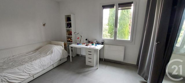 Afficher la photo en grand Appartement F5 à vendre - 5 pièces - 107.0 m2 - MARIGNANE - 13 - PROVENCE-ALPES-COTE-D-AZUR - Century 21 Contact Immobilier