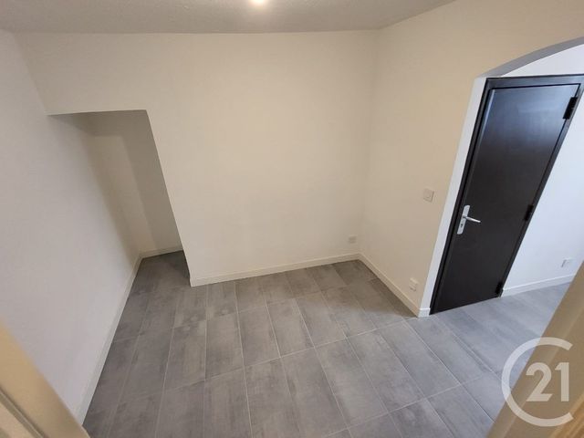 Appartement Studio à louer - 1 pièce - 17.02 m2 - MARIGNANE - 13 - PROVENCE-ALPES-COTE-D-AZUR - Century 21 Contact Immobilier