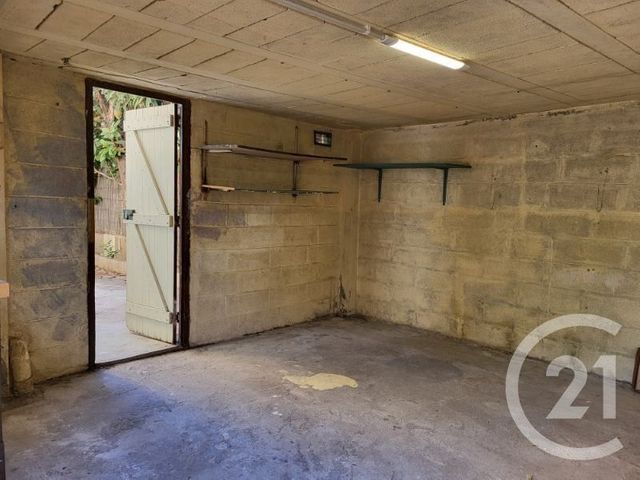 Appartement T2 à louer - 2 pièces - 48.02 m2 - MARIGNANE - 13 - PROVENCE-ALPES-COTE-D-AZUR - Century 21 Contact Immobilier