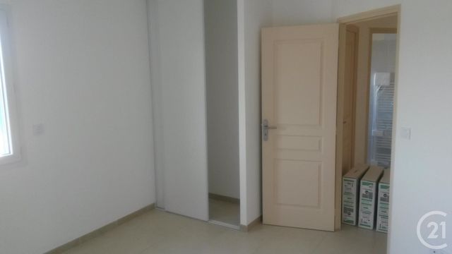 maison à louer - 4 pièces - 73.17 m2 - GIGNAC LA NERTHE - 13 - PROVENCE-ALPES-COTE-D-AZUR - Century 21 Contact Immobilier