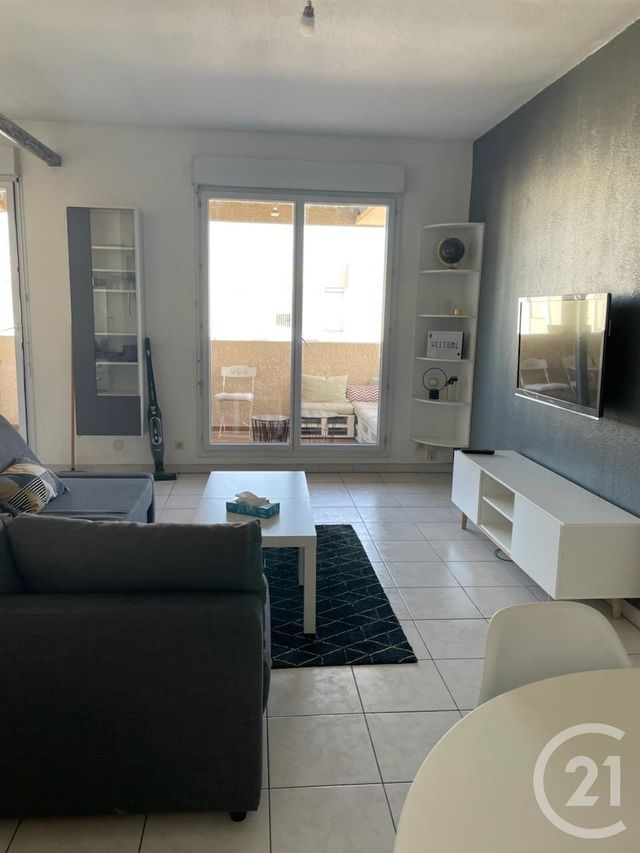 Afficher la photo en grand Appartement F2 à vendre - 2 pièces - 42.03 m2 - MARIGNANE - 13 - PROVENCE-ALPES-COTE-D-AZUR - Century 21 Contact Immobilier