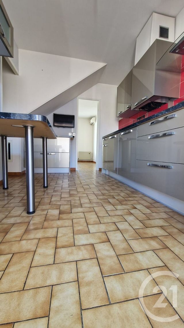 maison à vendre - 4 pièces - 82.0 m2 - MARIGNANE - 13 - PROVENCE-ALPES-COTE-D-AZUR - Century 21 Contact Immobilier