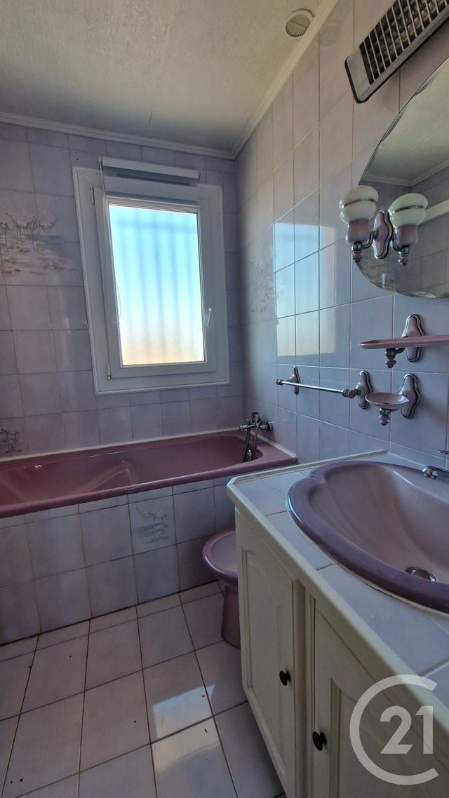 maison à vendre - 4 pièces - 82.0 m2 - MARIGNANE - 13 - PROVENCE-ALPES-COTE-D-AZUR - Century 21 Contact Immobilier