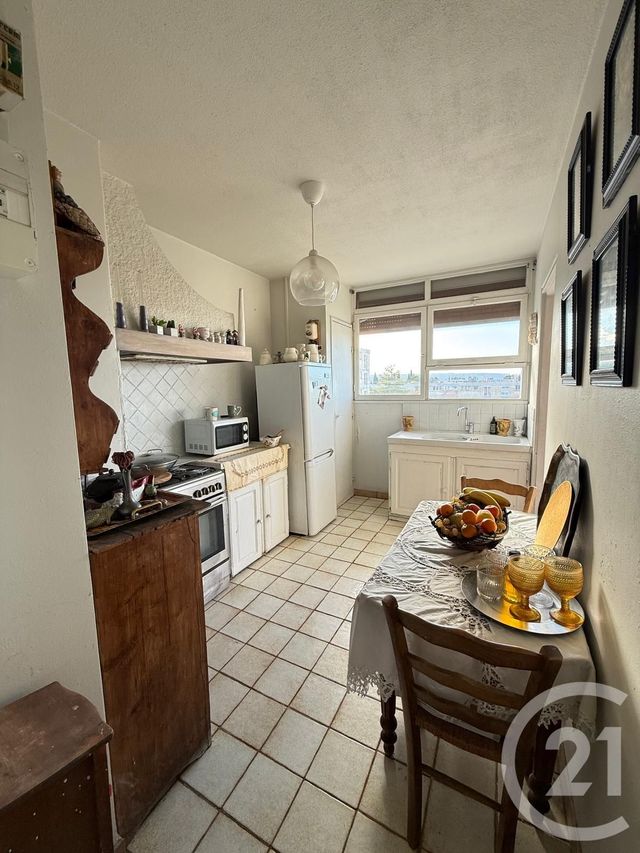 Appartement F4 à vendre - 4 pièces - 73.35 m2 - MARIGNANE - 13 - PROVENCE-ALPES-COTE-D-AZUR - Century 21 Contact Immobilier