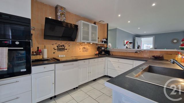 maison à vendre - 4 pièces - 100.0 m2 - 13 - PROVENCE-ALPES-COTE-D-AZUR - Century 21 Contact Immobilier