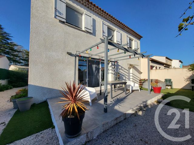 maison à vendre - 4 pièces - 106.29 m2 - SENAS - 13 - PROVENCE-ALPES-COTE-D-AZUR - Century 21 Contact Immobilier