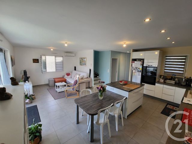 maison à vendre - 4 pièces - 106.29 m2 - SENAS - 13 - PROVENCE-ALPES-COTE-D-AZUR - Century 21 Contact Immobilier