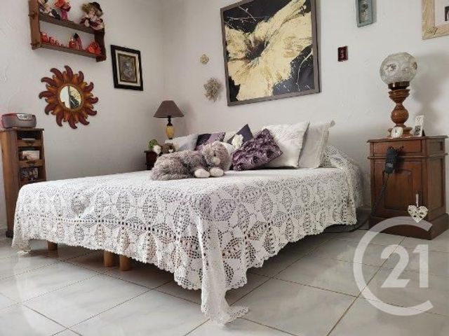 maison à vendre - 8 pièces - 250.0 m2 - MARIGNANE - 13 - PROVENCE-ALPES-COTE-D-AZUR - Century 21 Contact Immobilier