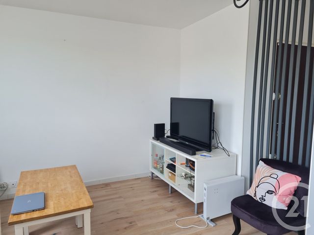 Appartement T3 à louer - 3 pièces - 68.64 m2 - MARIGNANE - 13 - PROVENCE-ALPES-COTE-D-AZUR - Century 21 Contact Immobilier