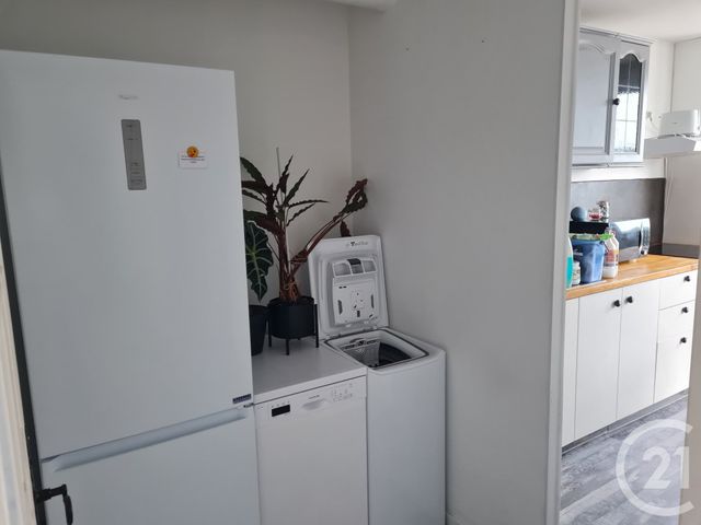 Appartement T3 à louer - 3 pièces - 68.64 m2 - MARIGNANE - 13 - PROVENCE-ALPES-COTE-D-AZUR - Century 21 Contact Immobilier