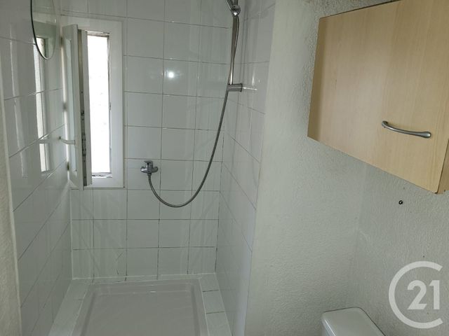 Appartement T3 à louer - 3 pièces - 39.54 m2 - GIGNAC LA NERTHE - 13 - PROVENCE-ALPES-COTE-D-AZUR - Century 21 Contact Immobilier