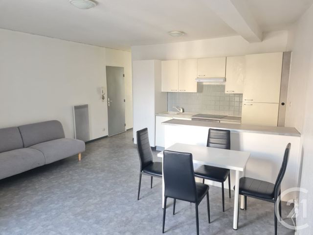 Appartement T3 à louer - 3 pièces - 57.26 m2 - MARIGNANE - 13 - PROVENCE-ALPES-COTE-D-AZUR - Century 21 Contact Immobilier