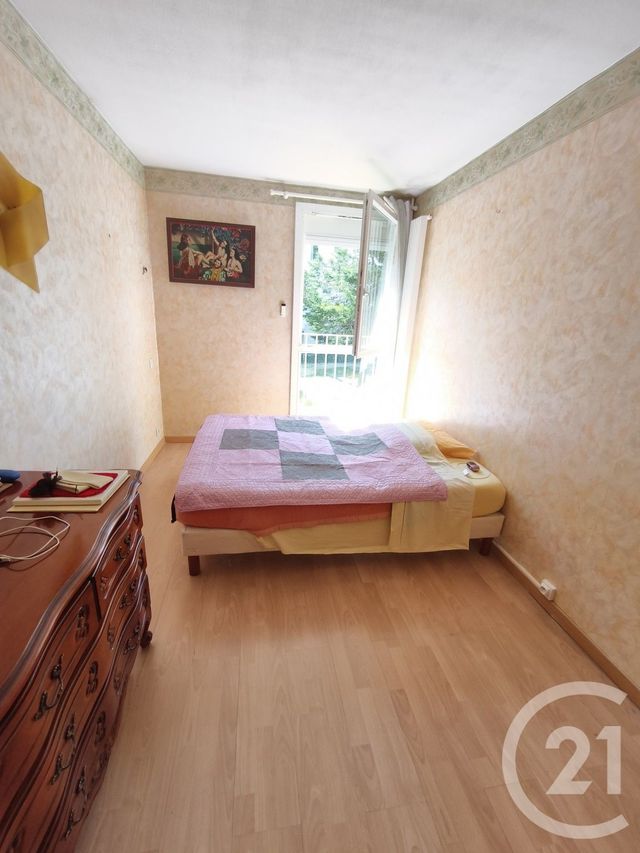 Appartement F5 à vendre - 5 pièces - 92.97 m2 - MARIGNANE - 13 - PROVENCE-ALPES-COTE-D-AZUR - Century 21 Contact Immobilier