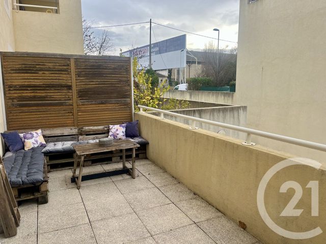 Appartement T2 à louer - 2 pièces - 35.9 m2 - SALON DE PROVENCE - 13 - PROVENCE-ALPES-COTE-D-AZUR - Century 21 Contact Immobilier