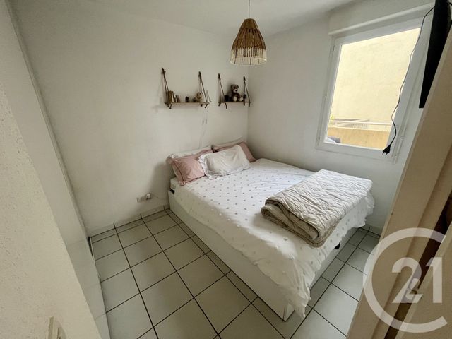 Appartement T2 à louer - 2 pièces - 35.9 m2 - SALON DE PROVENCE - 13 - PROVENCE-ALPES-COTE-D-AZUR - Century 21 Contact Immobilier