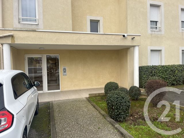 Appartement T2 à louer - 2 pièces - 35.9 m2 - SALON DE PROVENCE - 13 - PROVENCE-ALPES-COTE-D-AZUR - Century 21 Contact Immobilier