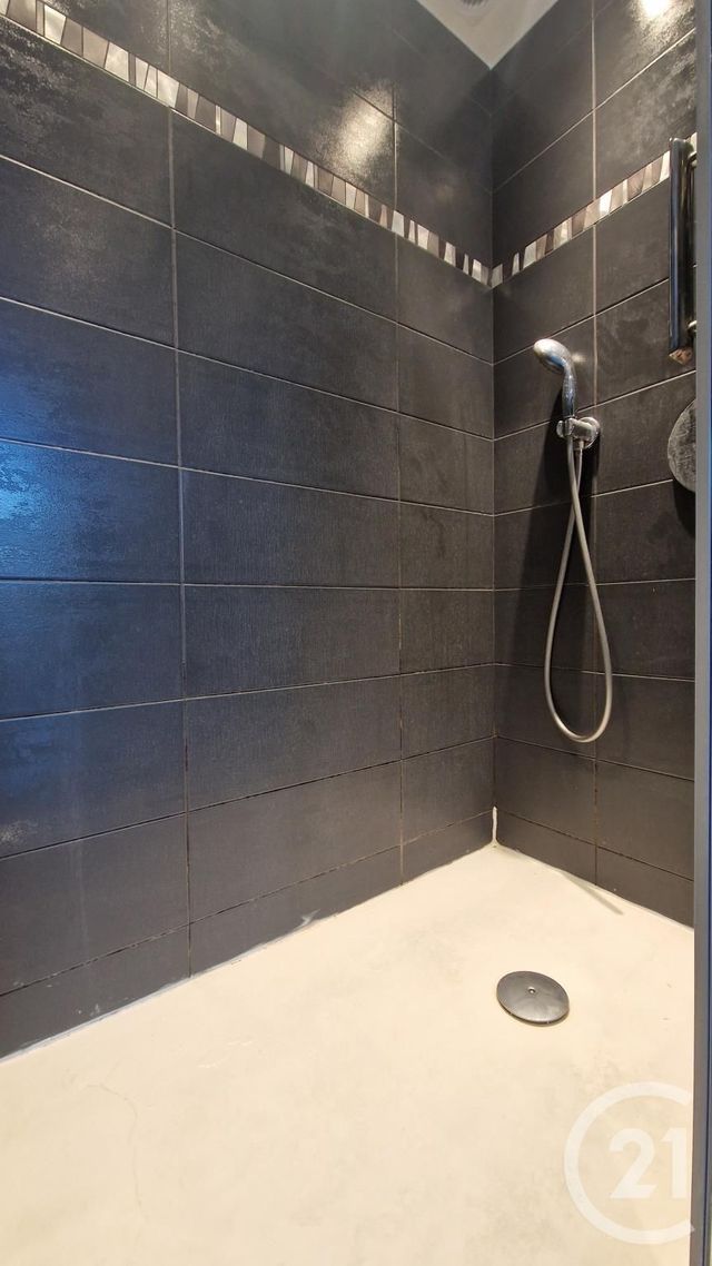 maison à vendre - 6 pièces - 137.0 m2 - MARIGNANE - 13 - PROVENCE-ALPES-COTE-D-AZUR - Century 21 Contact Immobilier