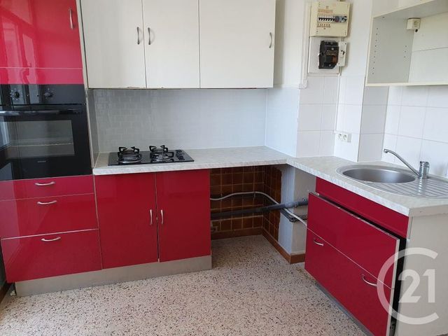 Appartement T3 à louer - 3 pièces - 58.44 m2 - MARIGNANE - 13 - PROVENCE-ALPES-COTE-D-AZUR - Century 21 Contact Immobilier