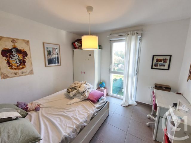 Appartement T3 à vendre - 3 pièces - 56.89 m2 - GIGNAC LA NERTHE - 13 - PROVENCE-ALPES-COTE-D-AZUR - Century 21 Contact Immobilier