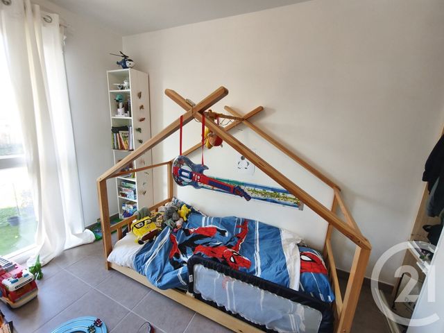 Appartement T3 à vendre - 3 pièces - 56.89 m2 - GIGNAC LA NERTHE - 13 - PROVENCE-ALPES-COTE-D-AZUR - Century 21 Contact Immobilier