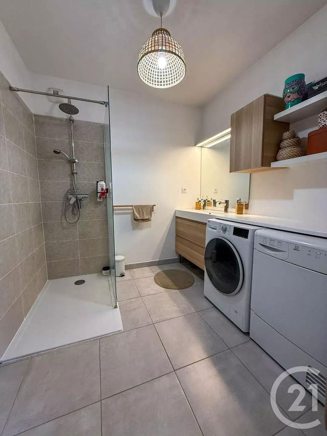 Appartement à vendre - 4 pièces - 77.31 m2 - GIGNAC LA NERTHE - 13 - PROVENCE-ALPES-COTE-D-AZUR - Century 21 Contact Immobilier