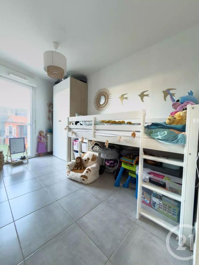 Appartement à vendre - 4 pièces - 77.31 m2 - GIGNAC LA NERTHE - 13 - PROVENCE-ALPES-COTE-D-AZUR - Century 21 Contact Immobilier