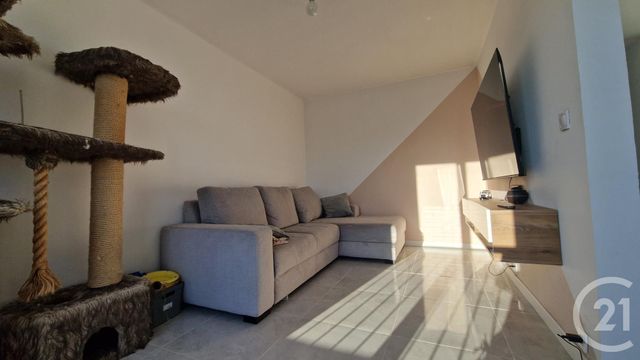 Appartement à vendre - 4 pièces - 75.0 m2 - 13 - PROVENCE-ALPES-COTE-D-AZUR - Century 21 Contact Immobilier