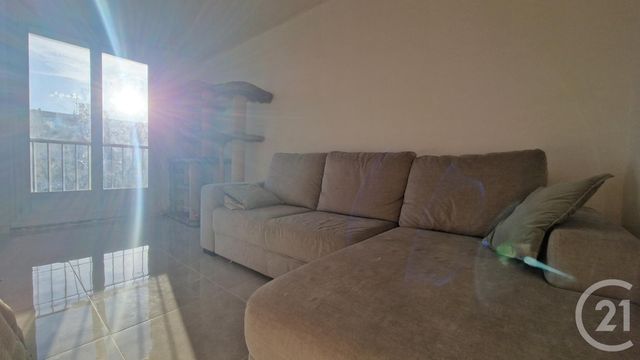 Appartement à vendre - 4 pièces - 75.0 m2 - 13 - PROVENCE-ALPES-COTE-D-AZUR - Century 21 Contact Immobilier