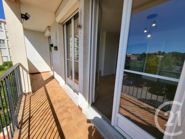 Appartement T3 à louer - 4 pièces - 71.37 m2 - MARIGNANE - 13 - PROVENCE-ALPES-COTE-D-AZUR - Century 21 Contact Immobilier