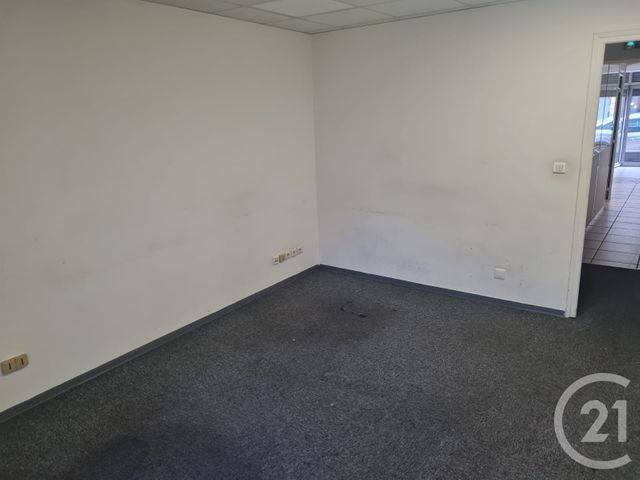 commerce à louer - 58.0 m2 - MARIGNANE - 13 - PROVENCE-ALPES-COTE-D-AZUR - Century 21 Contact Immobilier